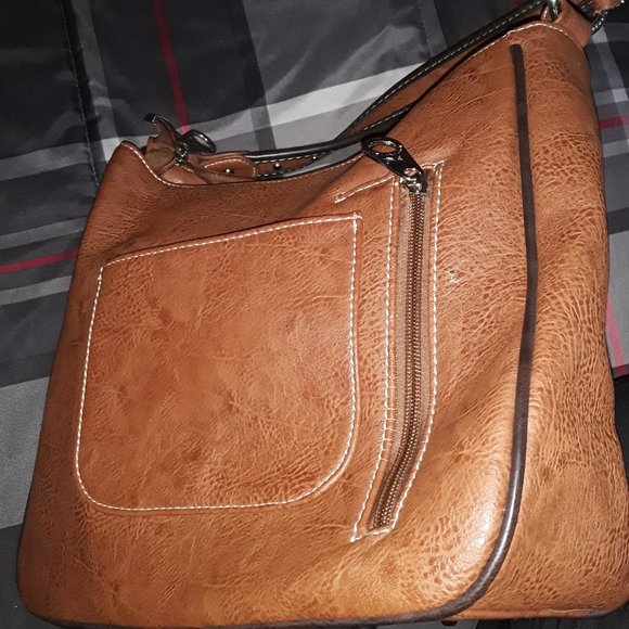 Closing Closet!!! Final Sale Montana West Concealed Carry Purse - Picture 3 of 10